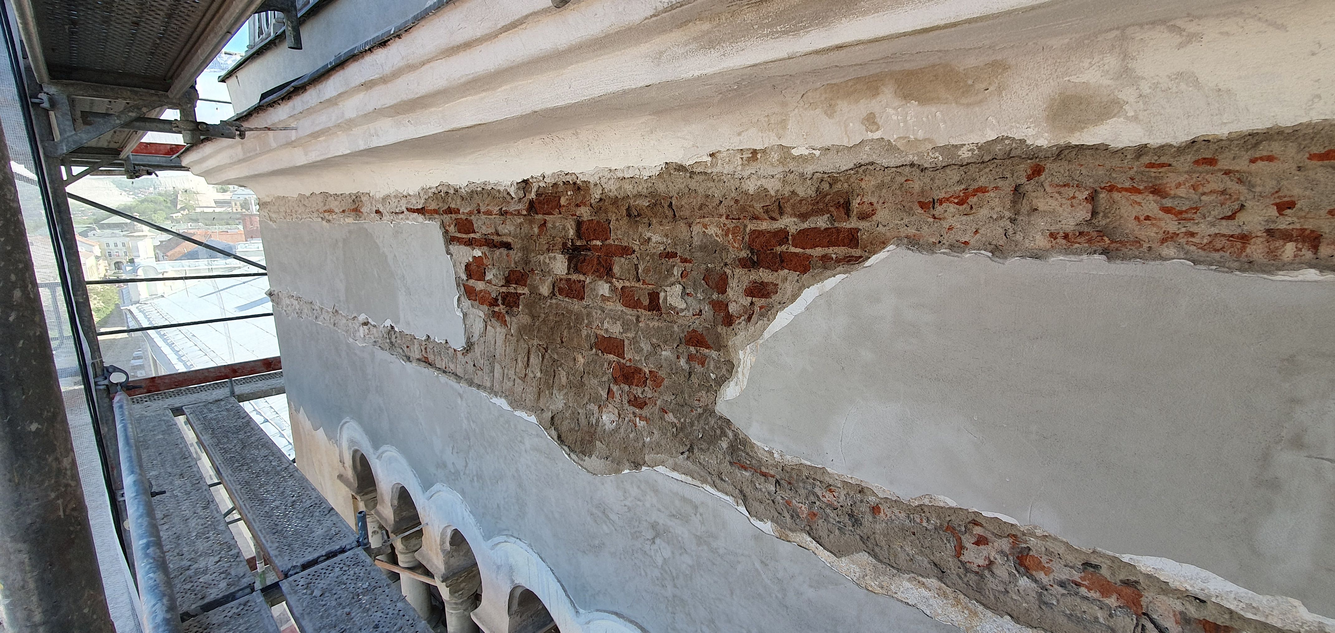 Oprava fasády Farského kostola - máj 2024